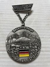 German Hiking Medal Vintage 1987 Watzmann  2713 Meters Bekante  Berge picture
