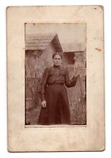 C. 1890s CABINET CARD OLDER AFRICAN AMERICAN LADY OUTSIDE IN DRESS SUSAN TRAIL picture