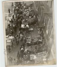 Beautiful VINTAGE Rare 1930s Press Photo Lower Manhattan NYC Street Market picture