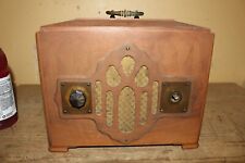 Vintage 1930's Wards Airline Series 05B Wood Case Tube Table Radio picture