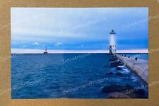 Postcard blank unused Frankfort North Pier Lighthouse MI 4x6 greeting cards picture
