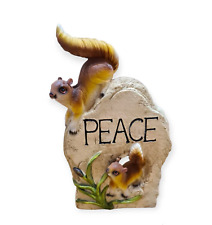 A beautiful   peace masterpiece, a resin squirrel shape, nice gift ,one piece picture
