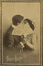postcard Vintage. Romantic. Couple Kissing picture