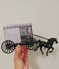 Pennsylvania Dutch Piggy Bank Tin Amish Horse Buggy 1999 Original Box picture