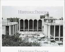 1989 Press Photo Bastille Day celebration at Lincoln Center Plaza in New York picture
