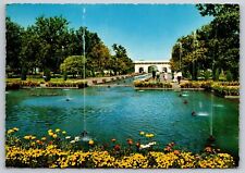 Postcard Pakistan Lahore Shalimar Gardens Fountains 2V picture