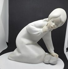 Vintage 1977 Lladro Figurine, 