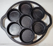Vintage LODGE 7B2 Cast Iron 7 BISCUIT Pan Muffin Mold Cornbread USA picture