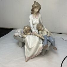 Lladro Afternoon Nap 6765 Porcelain Figurine Mother & Children picture