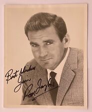 ROD TAYLOR ( The Birds ) Genuine Handsigned Photograph 10 x 8 picture