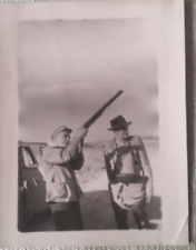 Original vintage photo of hunters at the beginning of the hunt 