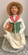 Byers Choice 2001 Williamsburg Woman with Topiary and Straw Hat (Broken Pot) picture