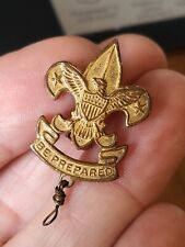 1911 Boy Scouts of America FIRST CLASS Large Rank GOLD Pin BSA Hat Uniform Sash picture