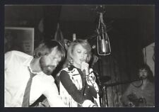 1980s GLEN CAMPBELL & TANYA TUCKER Live Candid Snapshot Original Photo nb picture