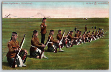 Postcard Gordon Highlanders Skirmishing - Militaria picture