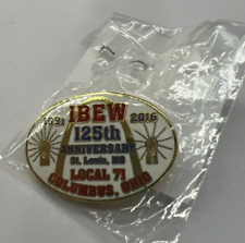 IBEW LAPEL HAT PIN LOCAL 71 Columbus OH ST LOUIS 125 Anniversary 39th Convention picture