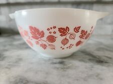 1950s Vintage Pyrex Gooseberry Pink Cinderella #441 1 1/2 Pint Mixing Bowl picture