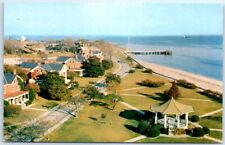 Postcard - Officers' Quarters and Park, Fort Monroe, Old Point Comfort, Virginia picture