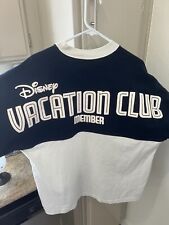 Disney Vacation Club Member Spirit Jersey Navy/White (M) picture