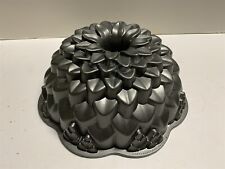 Nordic Ware Chrysanthemum 10 Cup Non-Stick Bundt Cake Pan Mold Flower picture