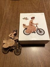 MISS GULCH AND TOTO WIZARD OF OZ  HALLMARK ORNAMENT Works picture