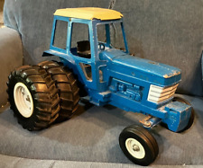 VINTAGE 1/12 Scale Ertl Farm Toy Ford TW-20 Tractor With Duals Attached cab picture