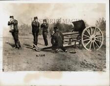 1914 Press Photo Belgian artillery troops in action against Germans during WWI picture