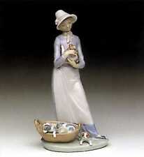 Retired Lladro Ladro My Puppies 5807 Girl With Puppies In A Basket Spain Mint picture