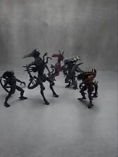 Alien VS Predator Figurine Lot Of 6 picture