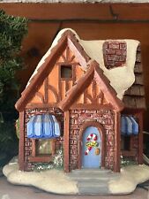 Christmas Village Chateau House Ceramic Lights Up Glitter Decoration Snow picture
