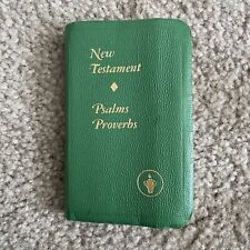 Gideons Pocket/Mini New Testament Psalms Proverbs Book - Green picture