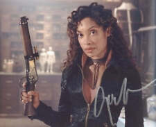 GINA TORRES as Zoe Washburne - Serenity / Firefly GENUINE SIGNED AUTOGRAPH picture