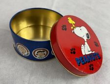 Peanuts Snoopy Charlie Brown Vintage Round Collectors Tin w/Peanuts Characters picture