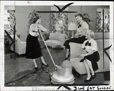 1952 Press Photo Joan Evans, Esther Williams & Vivian Blaine in 