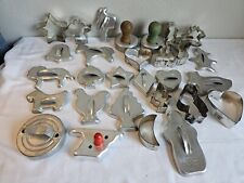 Lot of 29 Vintage Aluminum Cookie Cutters - Animals Chicken Santa Xmas Tree ++ picture