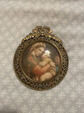 Vtg Raphael Print Of Madonna Della Seggiola In Gold Frame Round picture
