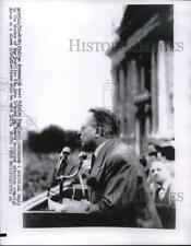 1956 Press Photo Italian communist leader Palmiro Togliatti speaks in Rome Italy picture