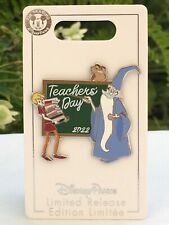 Disney Parks 2022 Teachers' Day Pin Merlin & Wart The Sword in the Stone NOC LR picture