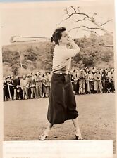 Katherine Hepburn playing golf (1952) ❤ Original Vintage Beauty Photo K 388 picture