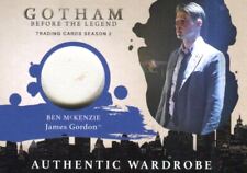 2017 Gotham Season 2 Ben McKenzie James Gordon Wardrobe Costume Card M22 picture