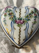 Limoges Trinket Box Heart Shaped France Flowers Peint Main Signed Vintage picture