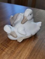 NAO Lladro 0368 Two Ducks Duckling Pair Snuggling Porcelain Made Spain Retired picture