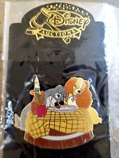 New, Rare, Exclusive Disney Auctions Lady & the Tramp Tramp Nudging Lady LE Pin picture
