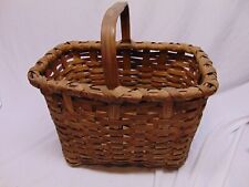 1950's Original wooden hand woven picnic basket w/ handle brown color 17