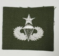US ARMY WHITE SENIOR PARATROOPER WINGS AIRBORNE TAB VIETNAM/COLD WAR ERA PATCH picture