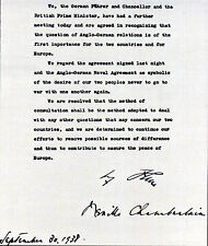 NEVILLE CHAMBERLAIN Signed MUNICH AGREEMENT Document (Sept 1938) WW2 reprint picture