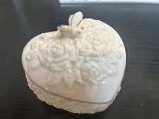 Roses and Bumble Bee Trinket Box 3