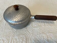 Wagner Ware Sidney O 3681 M 1 Qt. Sauce Pan & Lid Aluminum Hammered Vintage NICE picture