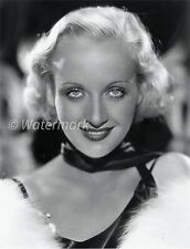 Classic Hollywood actress  Carole Lombard   8X10 PUBLICITY PHOTO picture