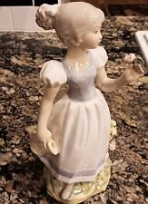 Vintage Porcelain Figurine Of a Girl With Flowers Tengra Spain 9.5
